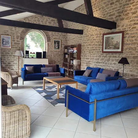 Maison Du Parc - Chateau De Musigny
